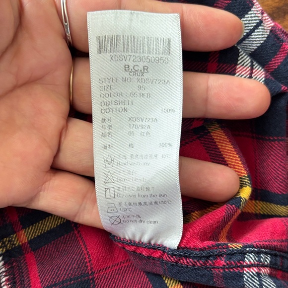 Women's Casual Red Plaid Button Down Shirt - Picture 4 of 7